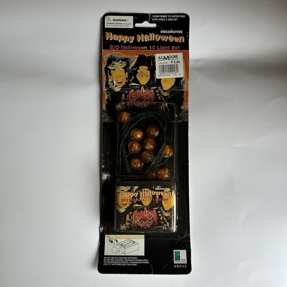 New Vintage 1997 AC Moore Happy Halloween B/O Halloween 10 Pumpkin Light Set